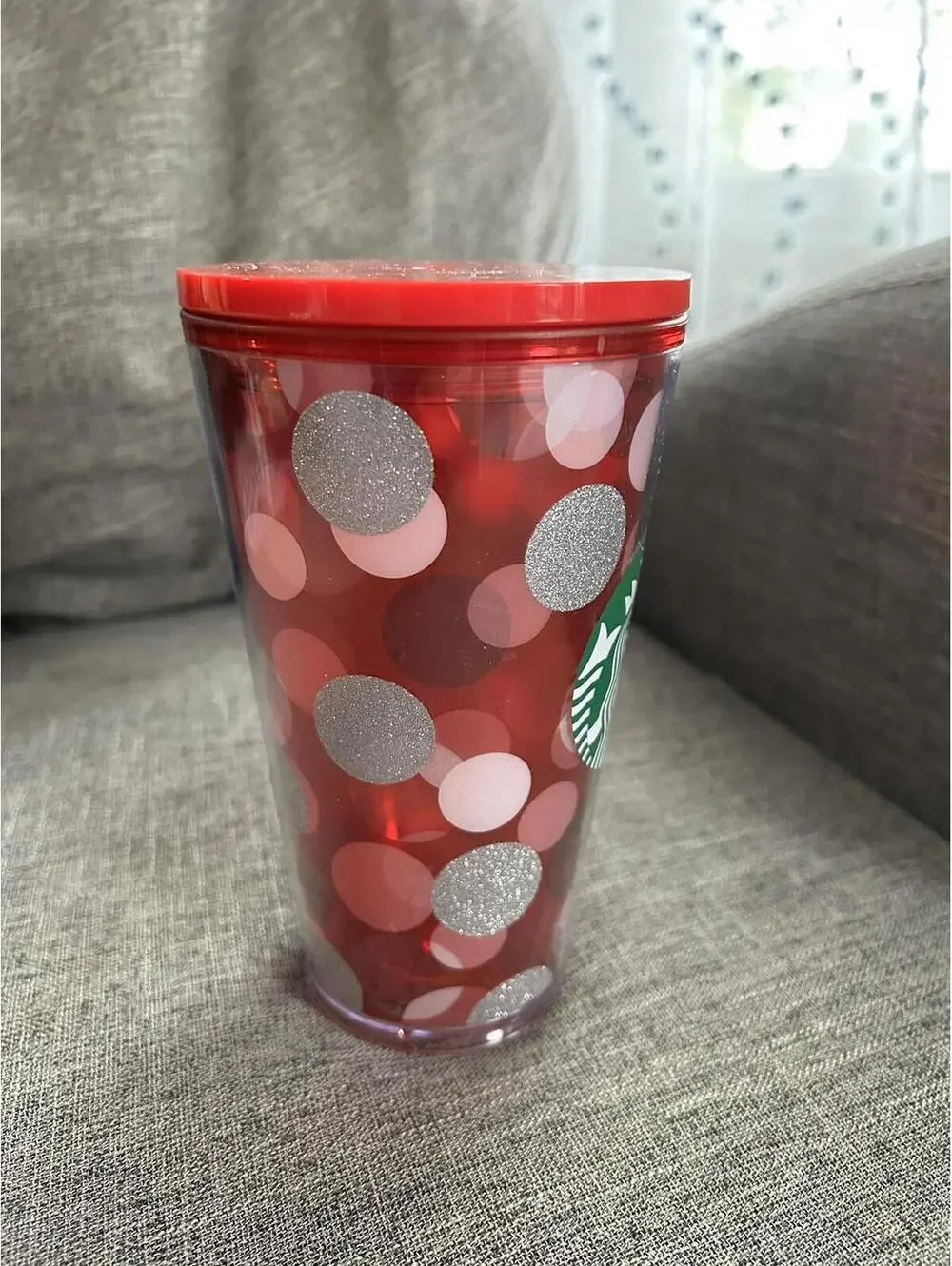 Starbucks this cup